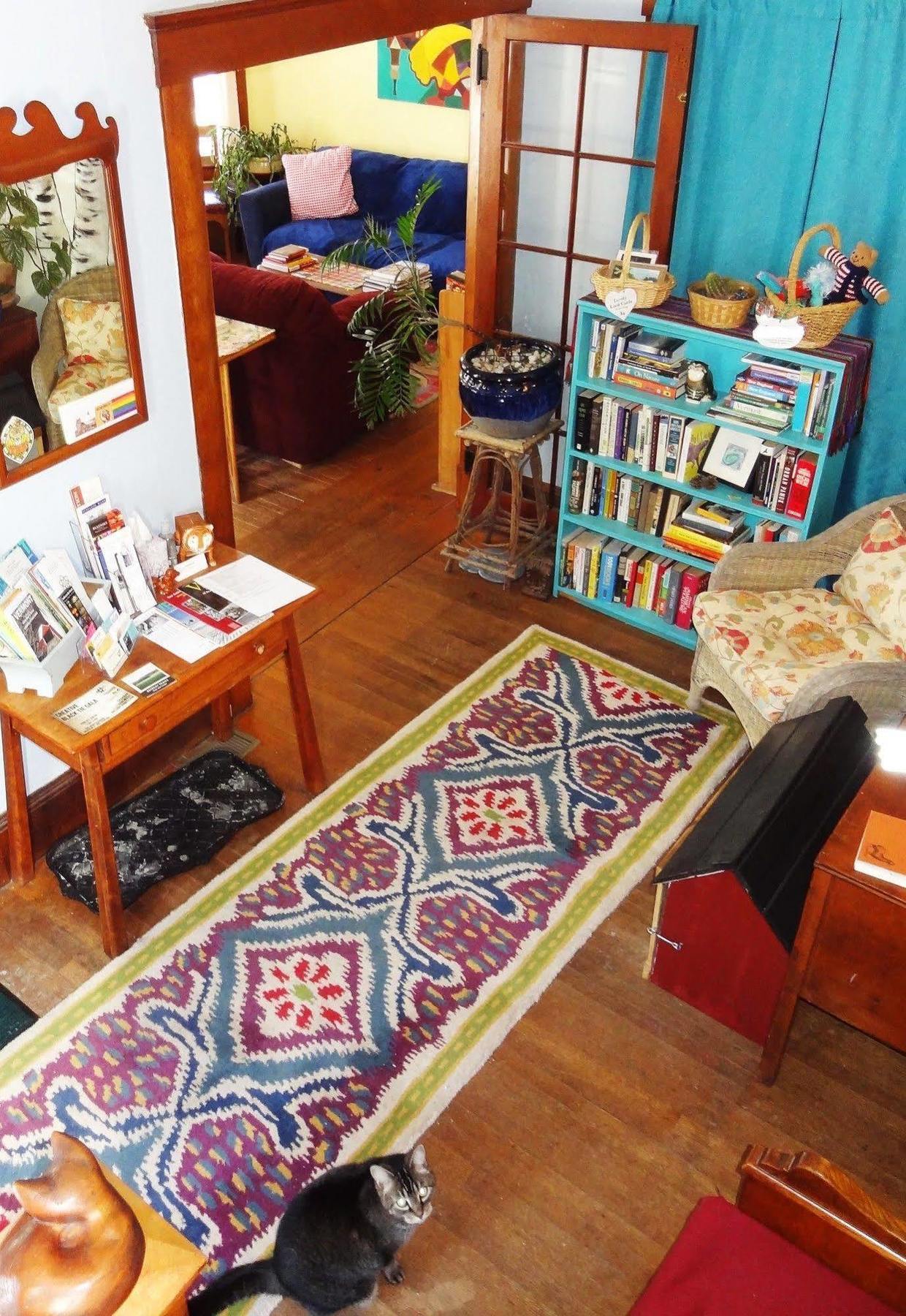 The One Cat Bed & Breakfast Братълборо Екстериор снимка